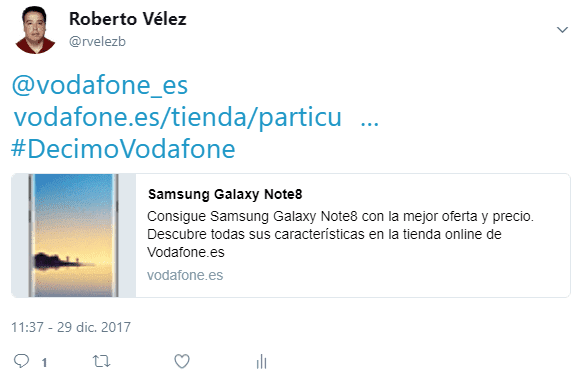 Roberto Vélez en Twitter    vodafone_es  DecimoVodafone .png