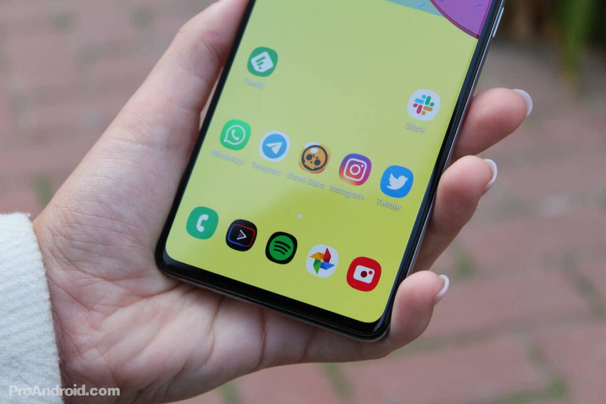 samsung-galaxy-a71-borde-inferior.jpg