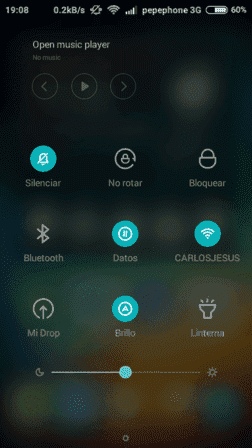 Screenshot_2015-10-21-19-08-15_com.miui.home.png