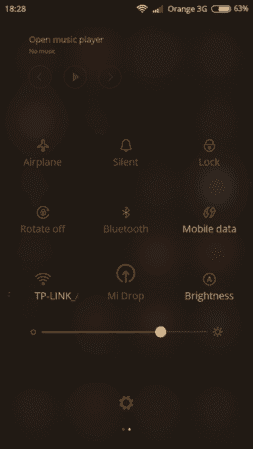 Screenshot_2015-11-08-18-28-34_com.miui.home.png
