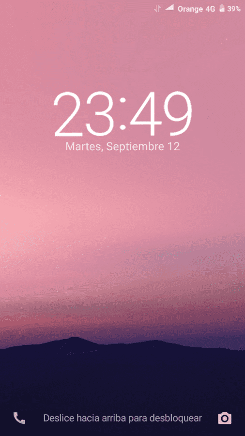 Screenshot_2017-09-12-23-49-07-787_lockscreen.png