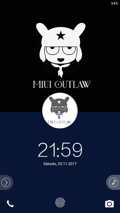 Screenshot_2017-11-25-21-59-54-422_lockscreen.png