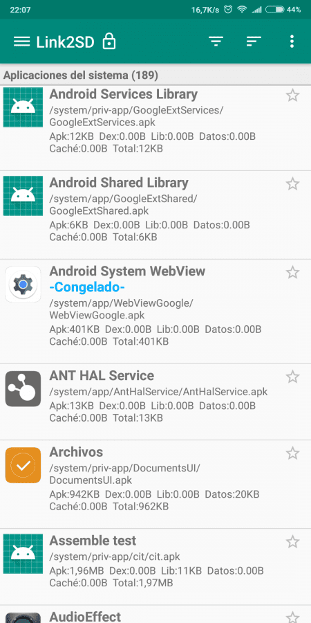 Screenshot_2018-06-12-22-07-33-135_com.buak.Link2SD.png