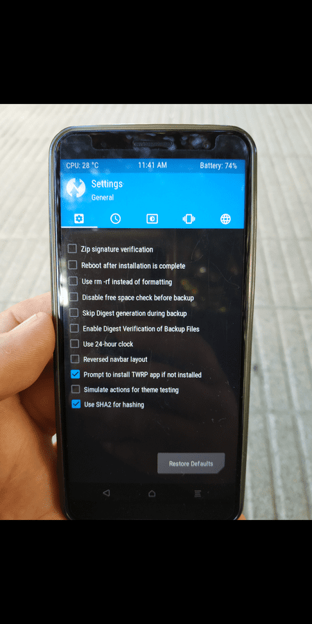 Screenshot_2019-05-12-12-05-12-899_com.miui.gallery.png
