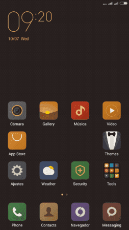 Screenshot_com.miui.home_2015-10-07-09-20-31.png
