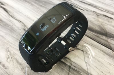 Smartband No.1 F1 pulsometro.jpg