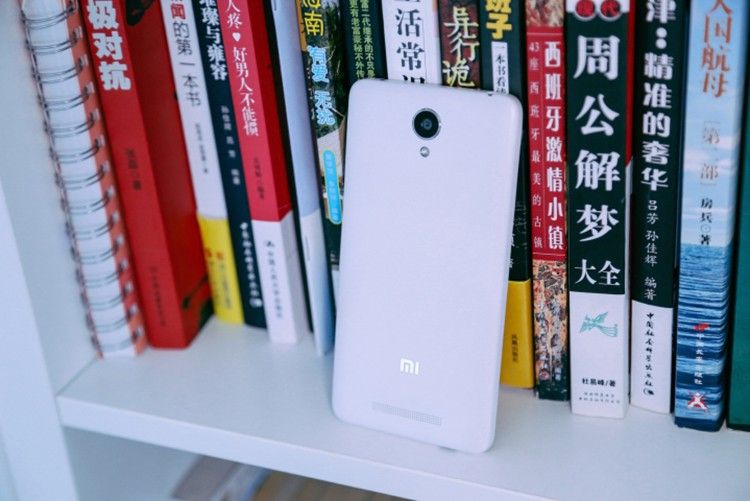 vifocal.com_media_wysiwyg_redminote2_D20_1.jpg