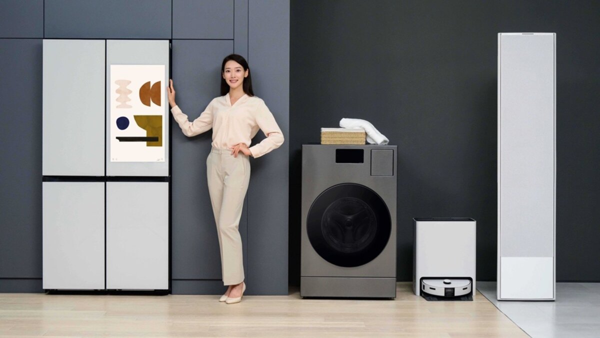 -Washing-Machine-AI-Steam-Robot-Vacuum-Air-Dresser.jpg