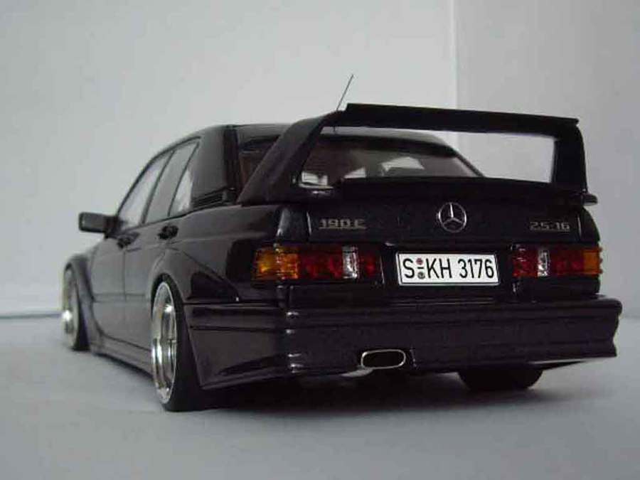www.alldiecast.co.uk_images_miniatures_mercedes_190_evolution_4.jpg