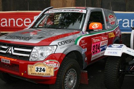 www.dakar.com_PHOTOS_DAK_2009_vehicule_334.jpg