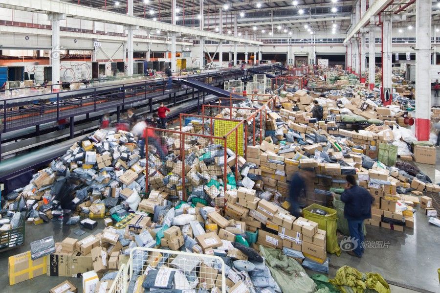 www.elandroidelibre.com_wp_content_uploads_2015_02_correos_aduanas_paquetes_china.jpg