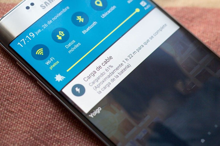www.elandroidelibre.com_wp_content_uploads_2015_11_carga_samsung_galaxy_s6_edge_.jpg