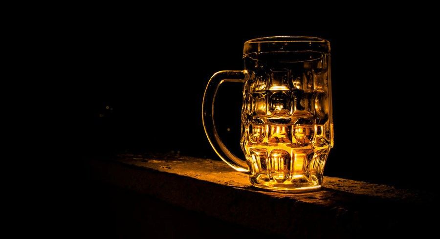 www.elandroidelibre.com_wp_content_uploads_2016_10_bateria_cerveza_2.jpg