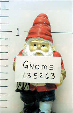 www.frikipedia.es_images_4_47_Gnomo_presidiario.jpg