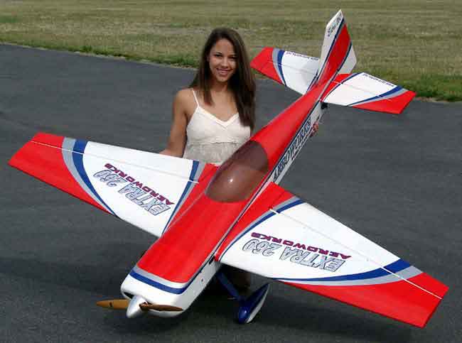 www.fusionmodels.co.uk_Extra260_50cc_redw.jpg