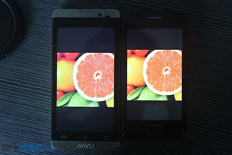 www.gizchina.com_wp_content_uploads_images_jiayu_g3_vs_jiayu_g2_screen_test.jpg