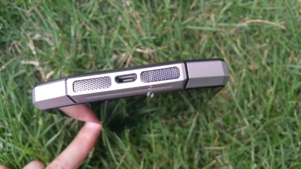 www.gizlogic.com_wp_content_uploads_2015_07_Gizlogic_Oukitel_K10000_4.jpg