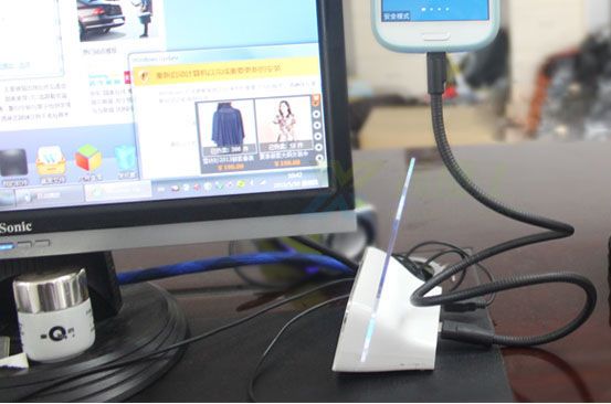 www.image_tmart.com_info_images_iphone_cable_stand3.jpg