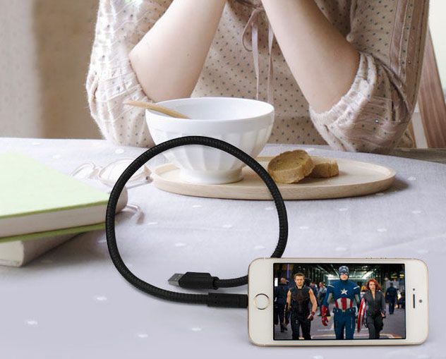 www.image_tmart.com_info_images_iphone_cable_stand4.jpg