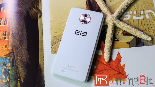 www.inthebit.it_WP_wp_content_uploads_2014_12_Elephone_p3000s_2.jpg