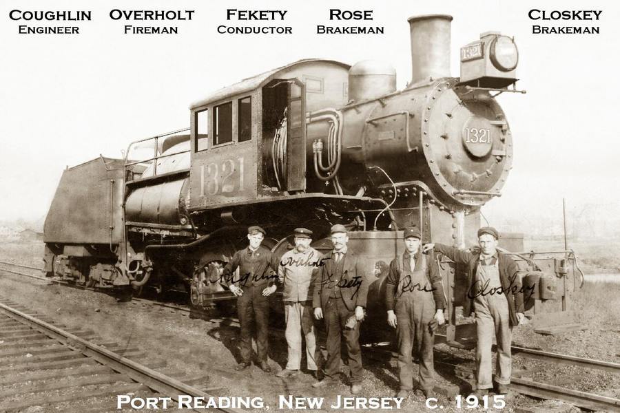 www.northeast.railfan.net_images_rdg1321s.jpg