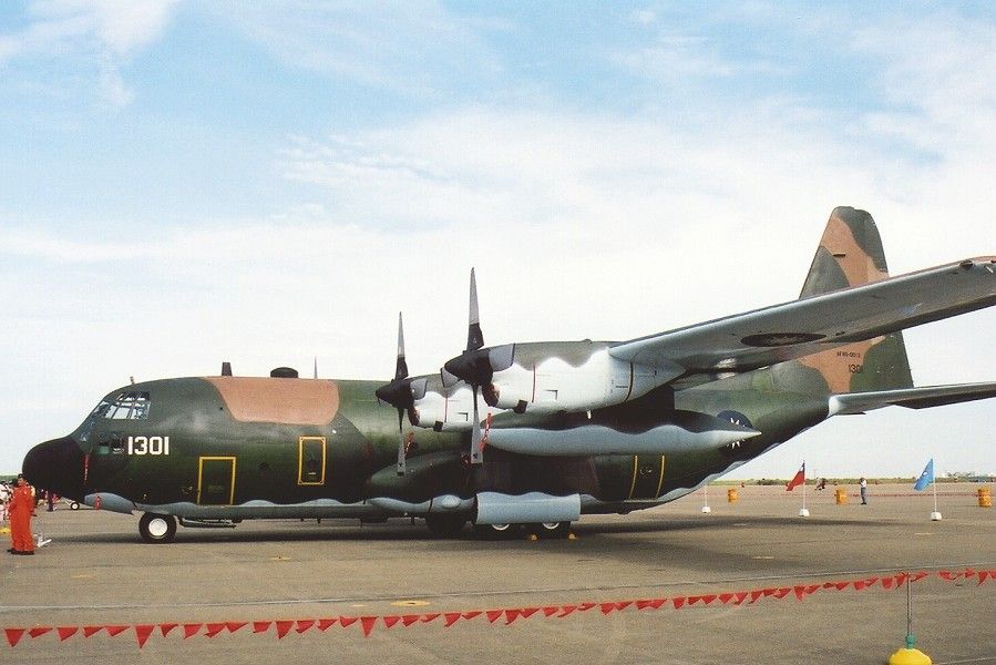 www.taiwanairpower.org_af_c130_1301.jpg