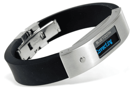 www.techdigest.tv_assets_c_2009_02_bluetooth_bracelet_thumb_480x318_78581.png