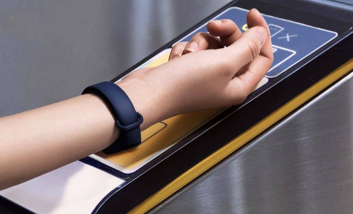 Xiaomi-Mi-Band-3-oficial-2.jpg