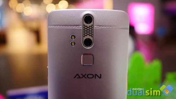 ZTE-AXON-Elite-ifa-aa-9-of-21-1280x720.jpg