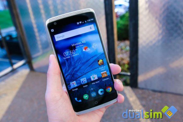 ZTE-Axon-Phone-4-840x560.jpg