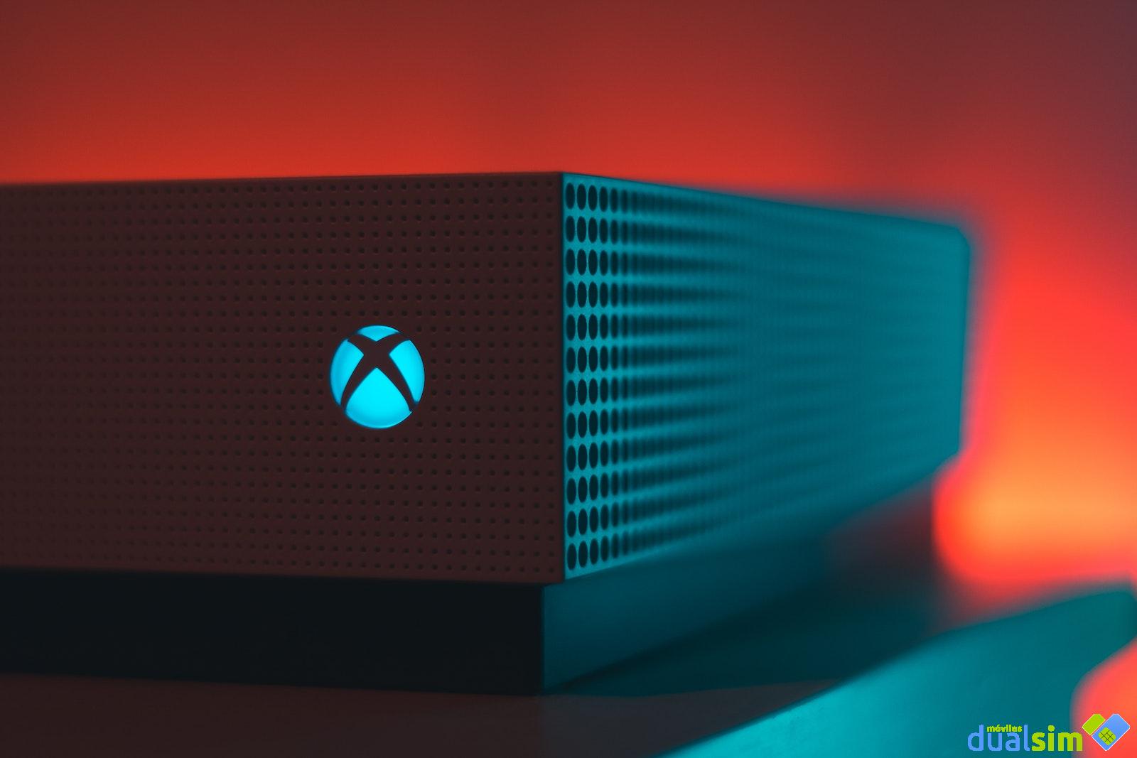 Microsoft se equivoca y muestra accidentalmente la Xbox cilíndrica y otros secretos