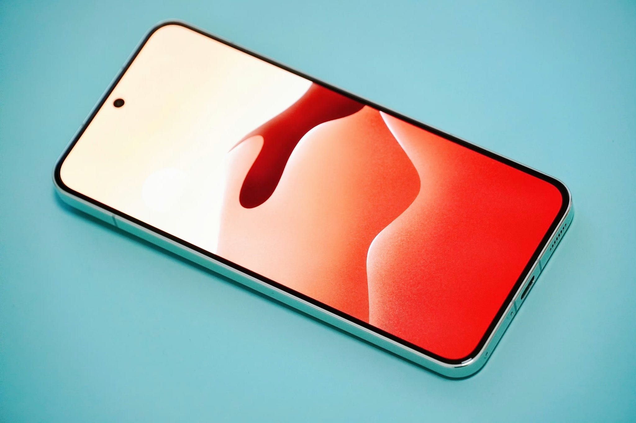 El iPhone 15 Pro Max será el smartphone con los biseles más finos de la historia