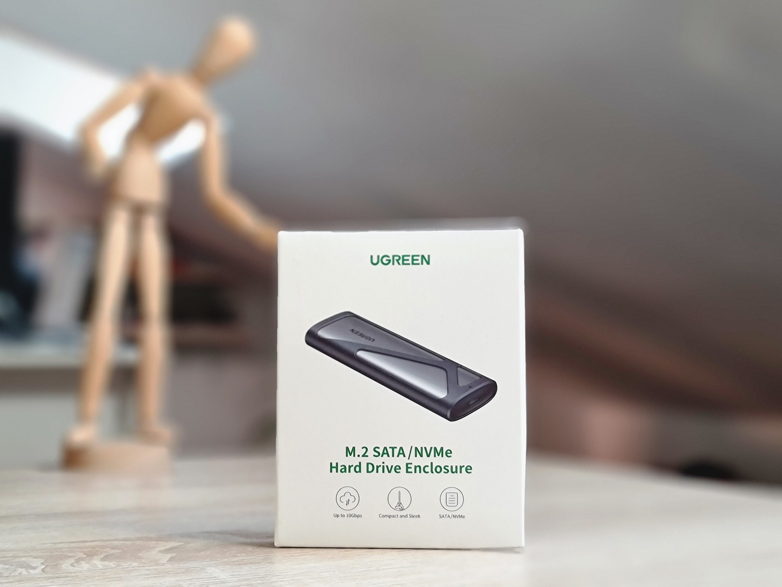 Unboxing UGREEN M.2 SATA / NVMe