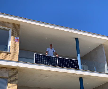 paneles solare en balcones de pisos