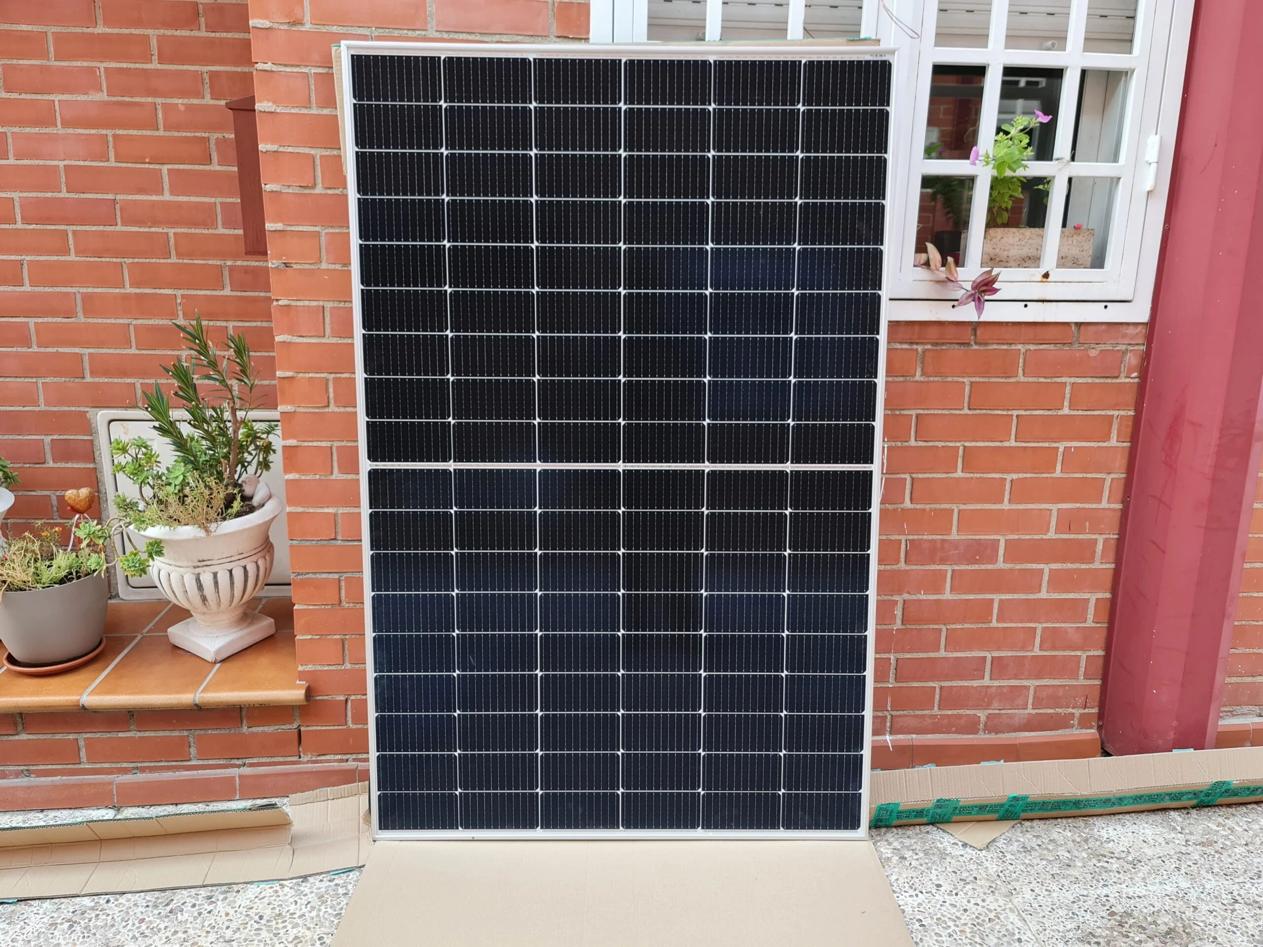 Review y opinión del kit Sunne Solar: placa solar de enchufar y listo
