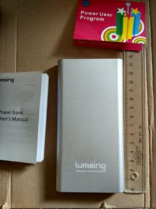 powerbank pilot 4gs lumsing.jpg
