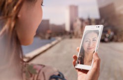 xperia c3.jpg