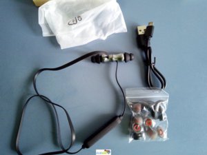 AUKEY EP-B37 06.jpg