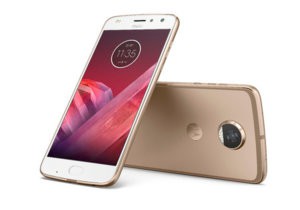 ai.blogs.es_157479_moto_z2_play_2_450_1000.jpg
