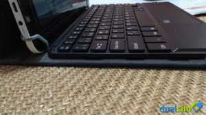 Teclado Bluetooth + Touchpad (13).jpg