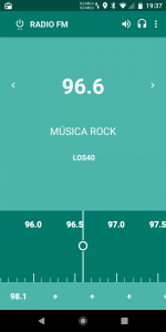 Screenshot_Radio_FM_20180527-193744.png