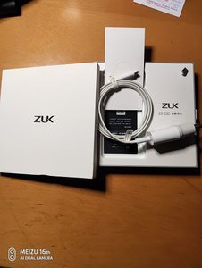 P81128-213543_opt.jpg