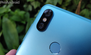 Xiaomi-Mi-A2-sensor-de-huellas.jpg