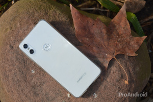Motorola-One-Review-7.jpg