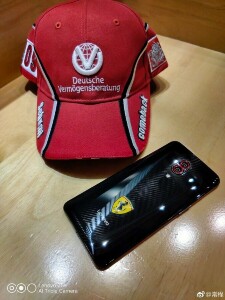 lenovo-z5-pro-gt-ferrari-edition.jpg
