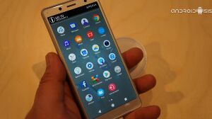 xperia-xz2-compact-7.jpg