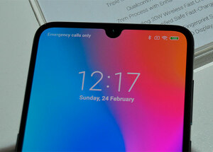 Xiaomi-mi-9-notch-.jpg