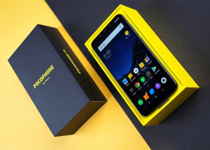 caja-pocophone-f1.jpg