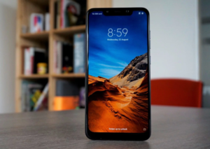 pocophone-f1-pantalla.png