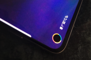Galaxy-s10-agujero.png